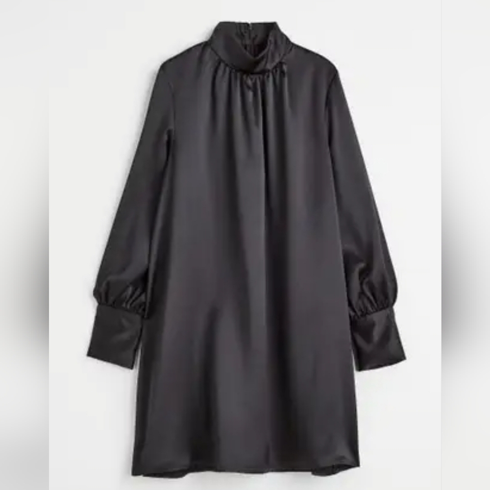 Elegant Black Long Sleeve Dress